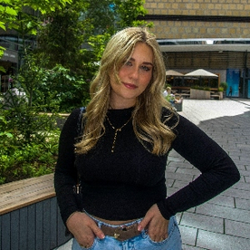 Leonie Leonie